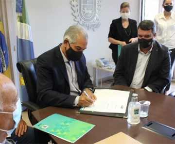 nomeacao_dos_novos_secretarios_e_comandantes_de_policias_foto_chico_ribeiro_2_730x425